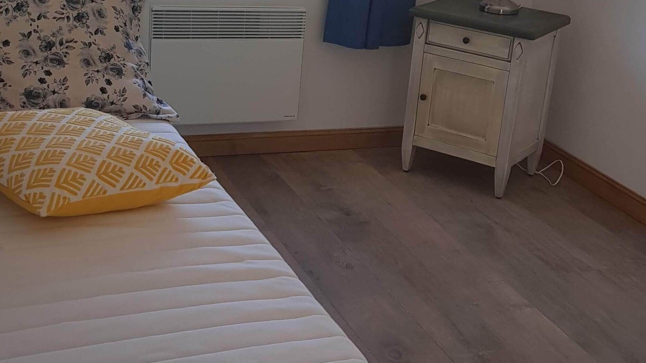 Photo of Bedroom in Cuers