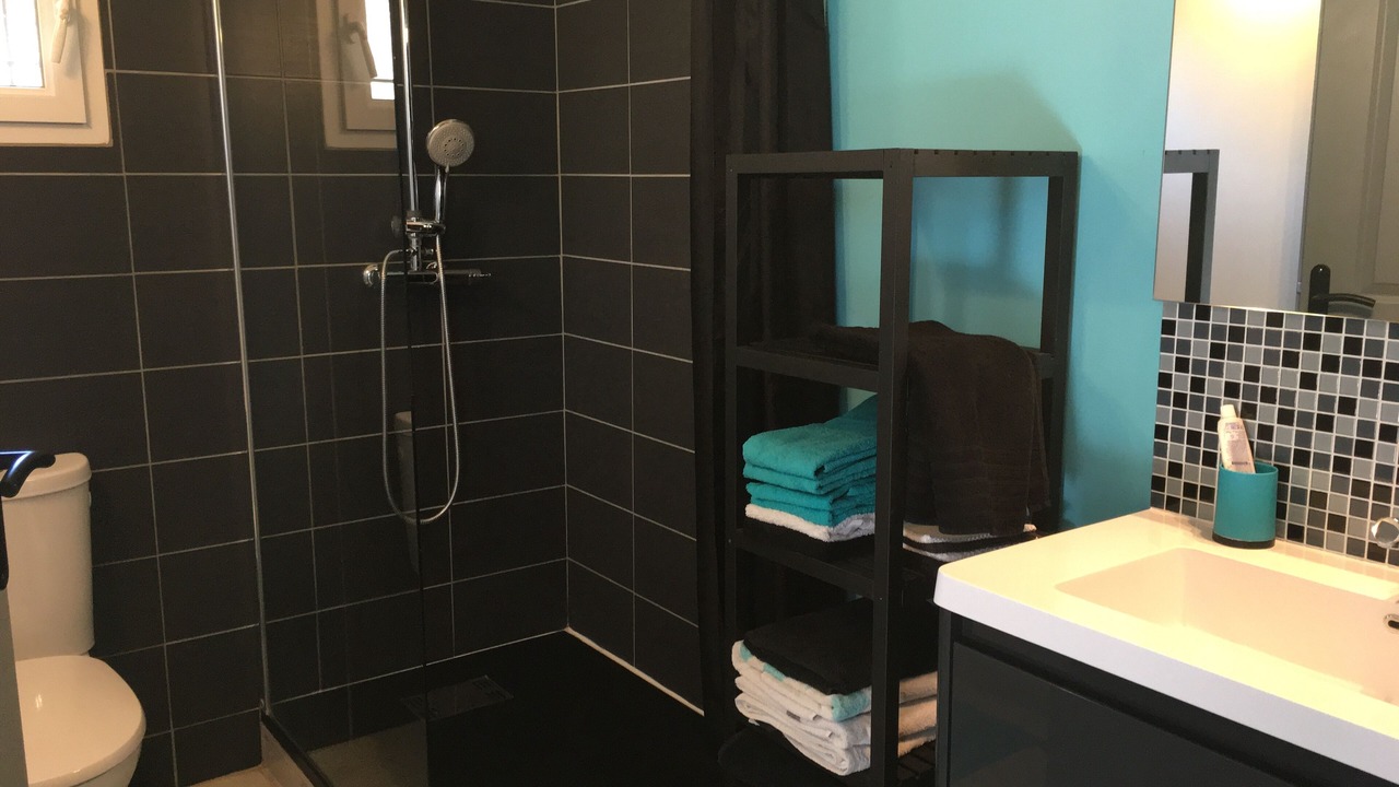 Photo of Bathroom in Mormoiron