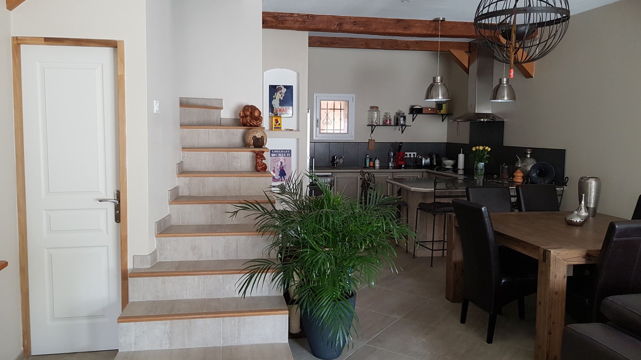 Photo of Kitchen in Morieres-les-Avignon