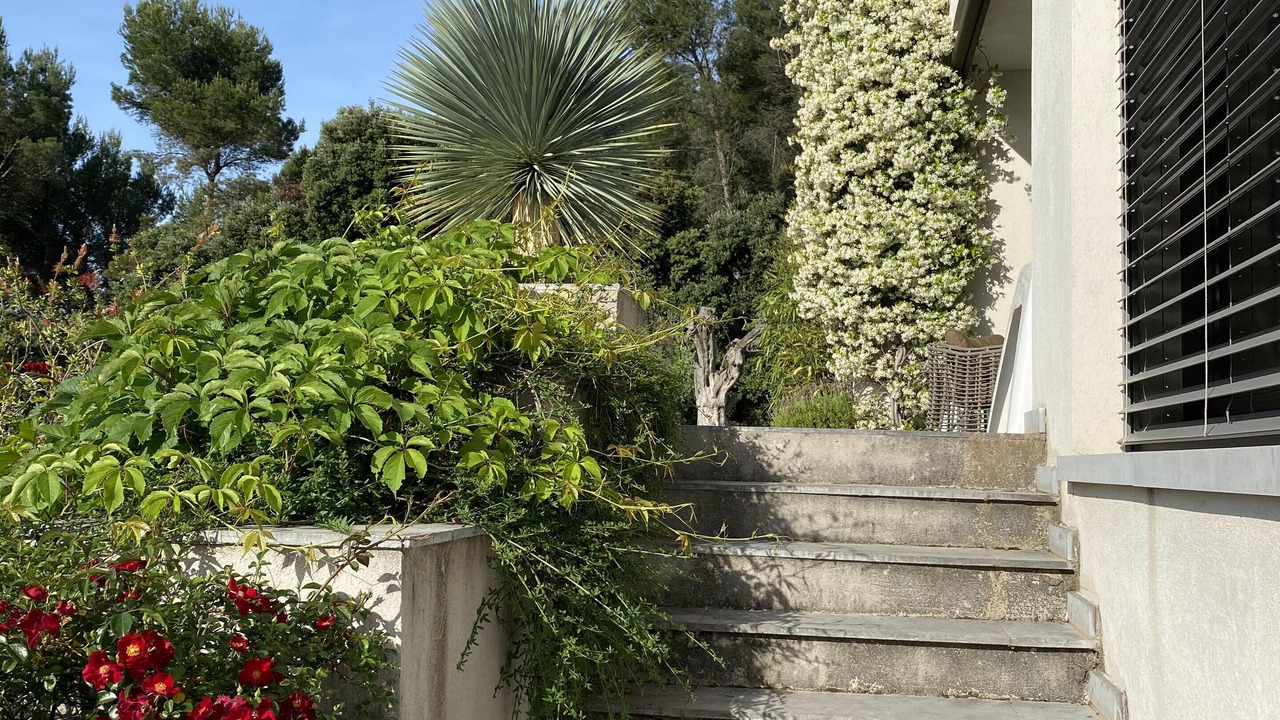 Photo of Outdoor in Merindol