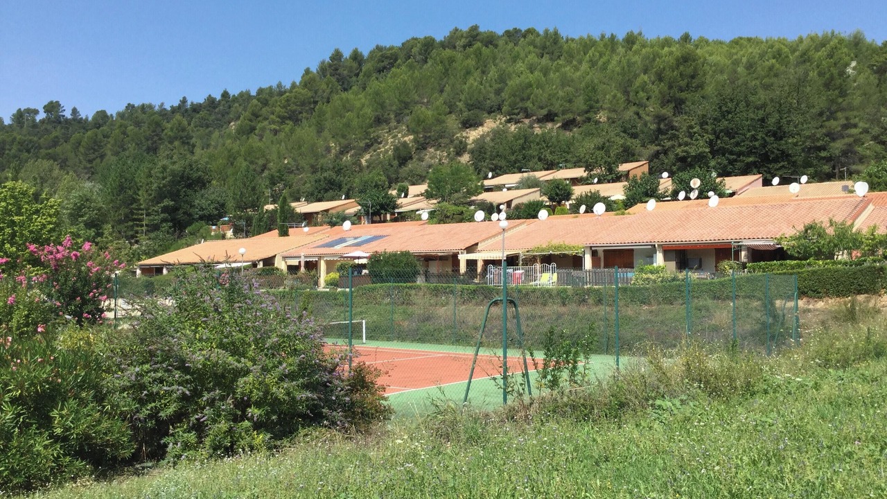 Photo of Others in Saint-Martin-de-Bromes