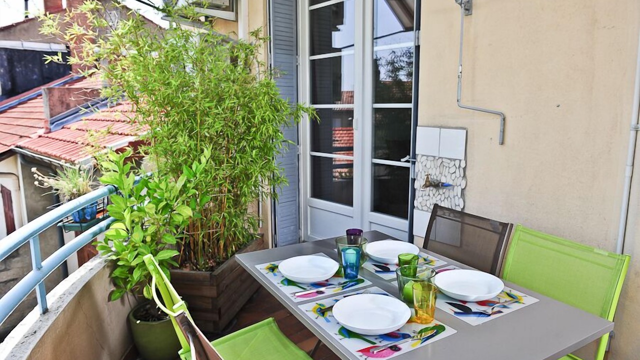 Photo of Outdoor in Avignon