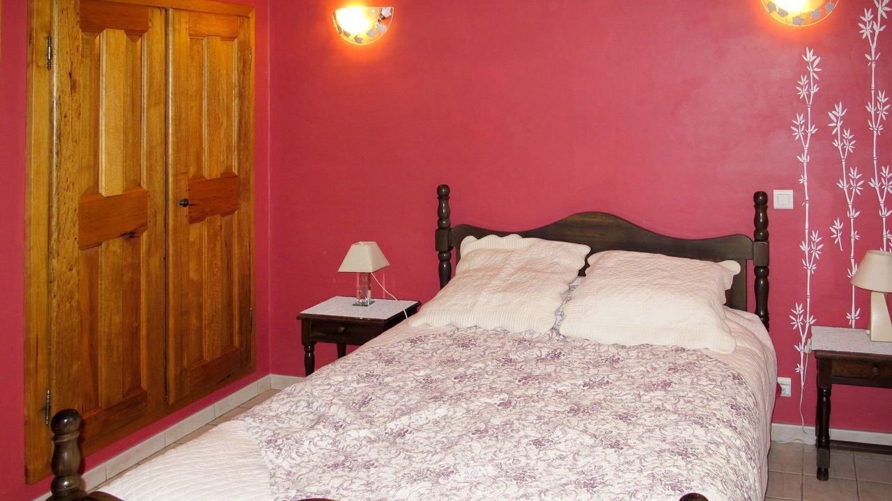 Photo of Bedroom in Villelaure