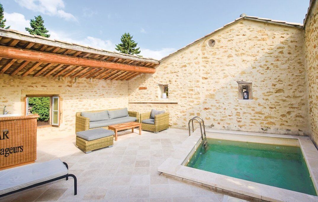 Photo of Outdoor in Bouchet