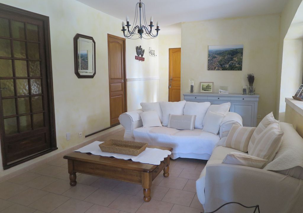 Photo of Livingroom in Boulbon