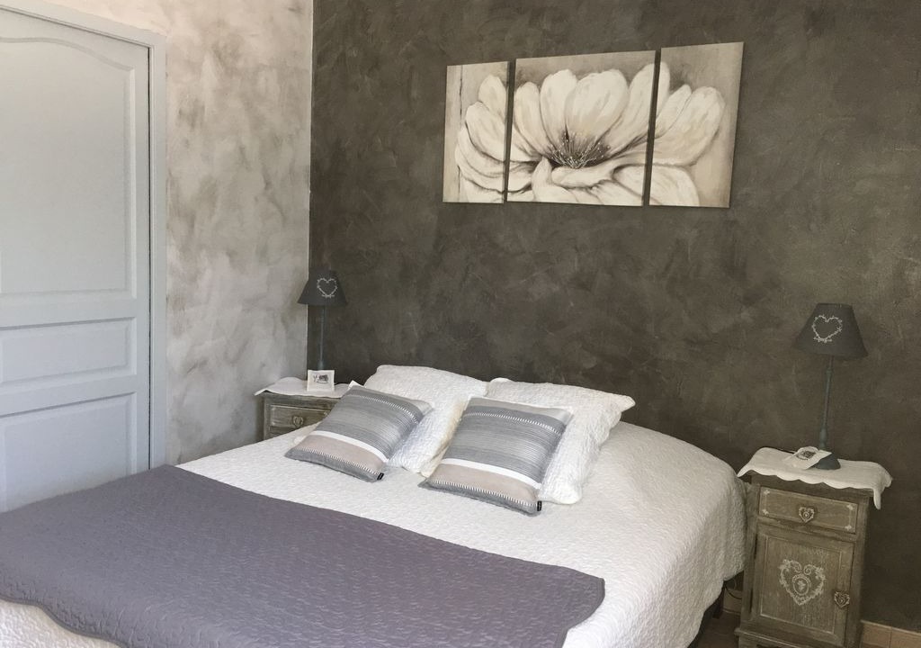 Photo of Bedroom in Boulbon