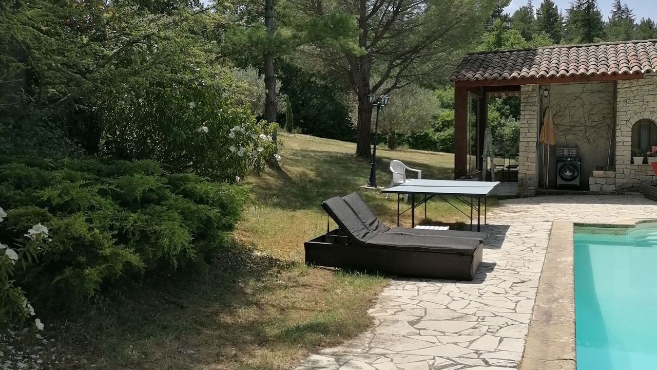 Photo of Outdoor in Saint-Michel-l'Observatoire