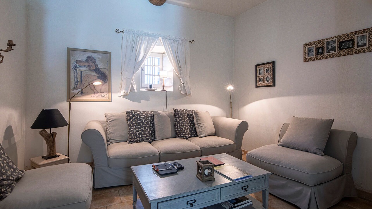 Photo of Livingroom in Maillane