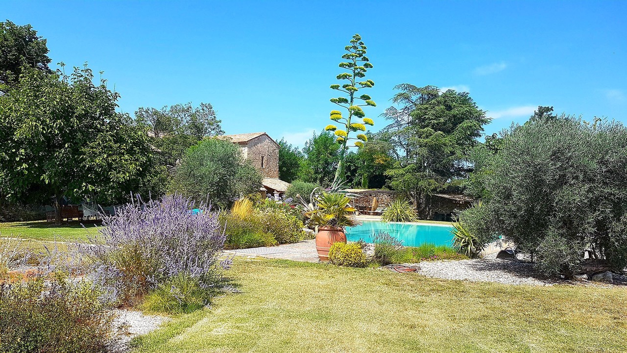 Photo of Outdoor in Saint-Laurent-des-Arbres