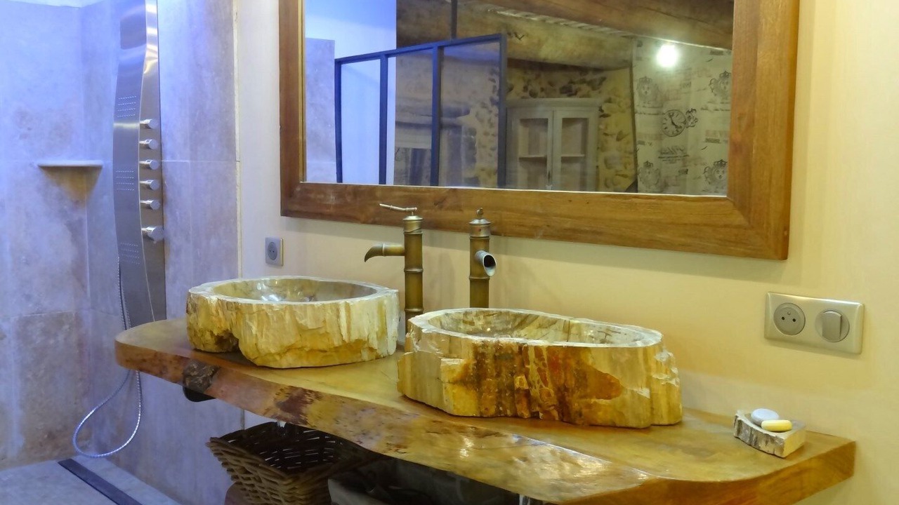 Photo of Bathroom in Saint-Laurent-des-Arbres