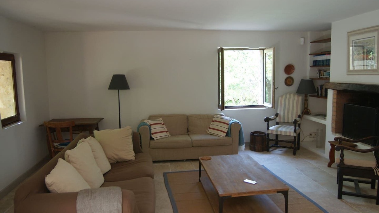 Photo of Livingroom in Lourmarin