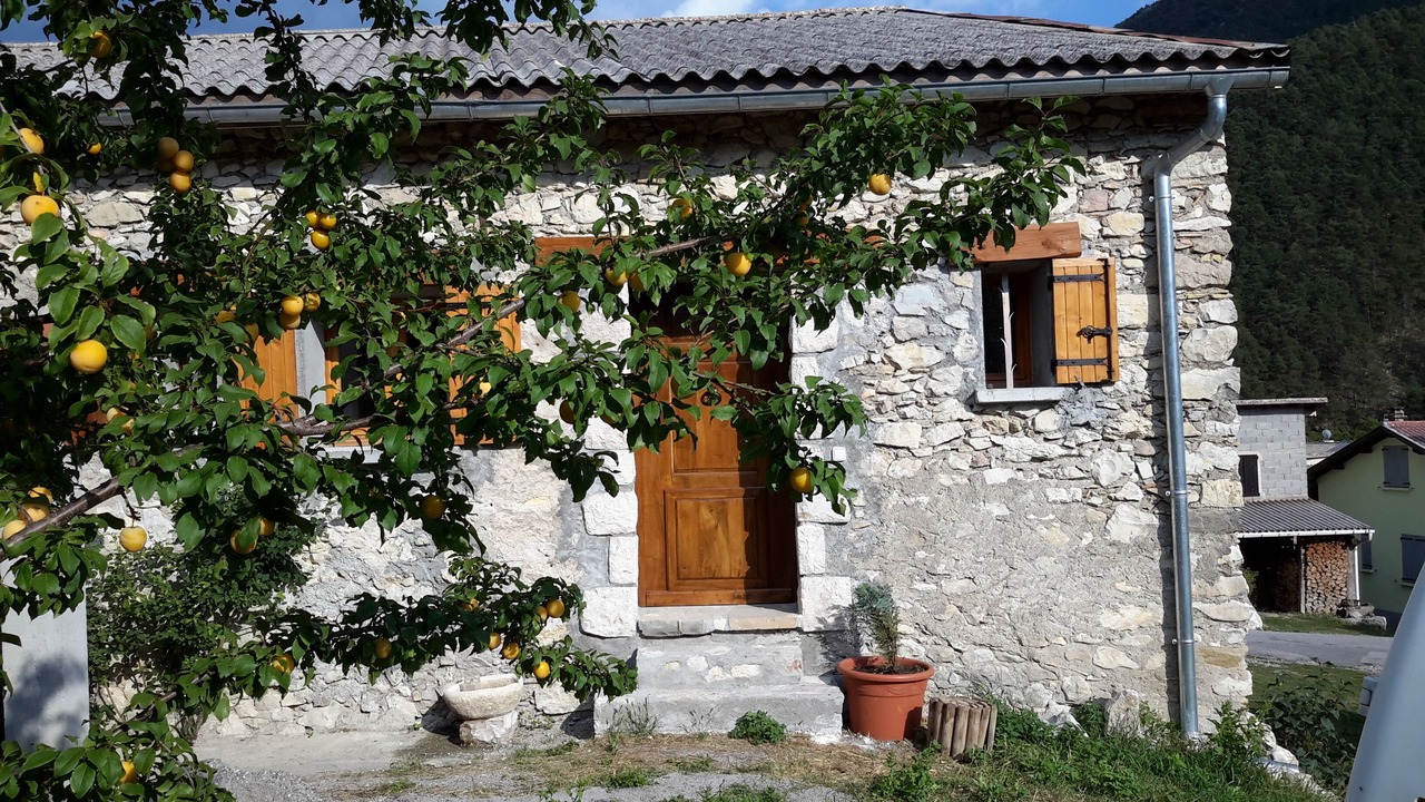 Photo of Outdoor in Allons