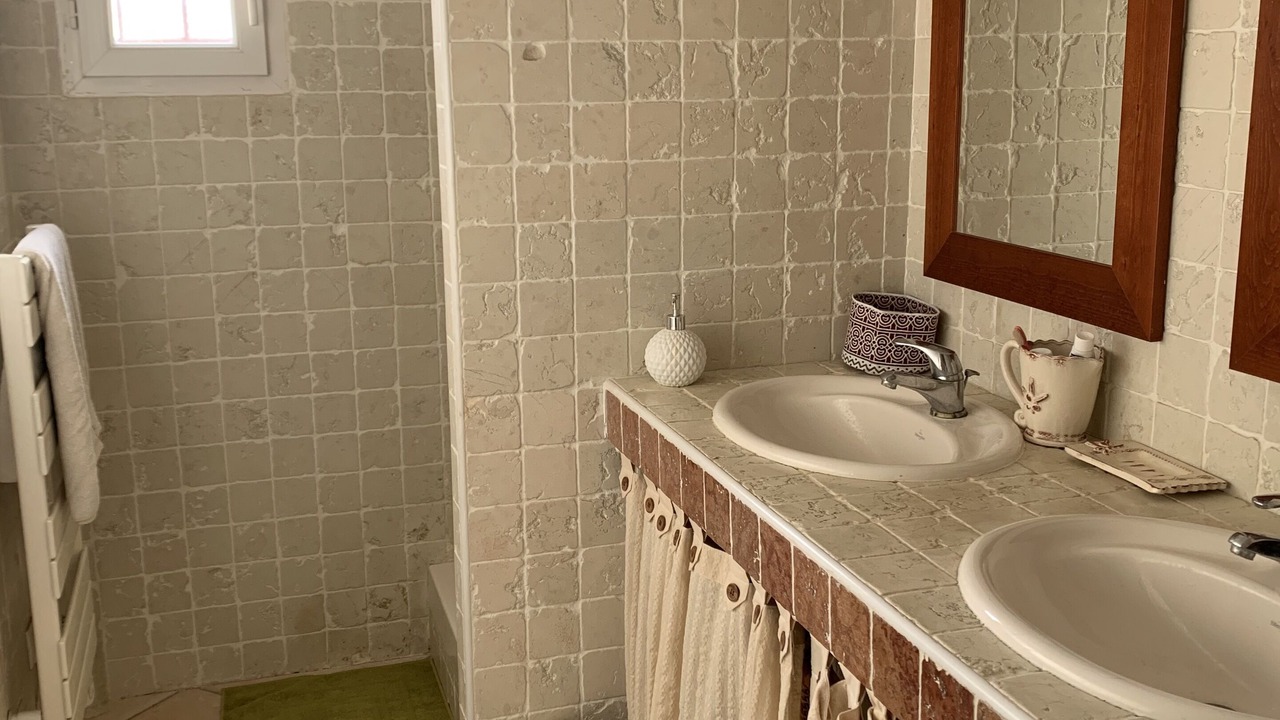 Photo of Bathroom in Les Baumettes
