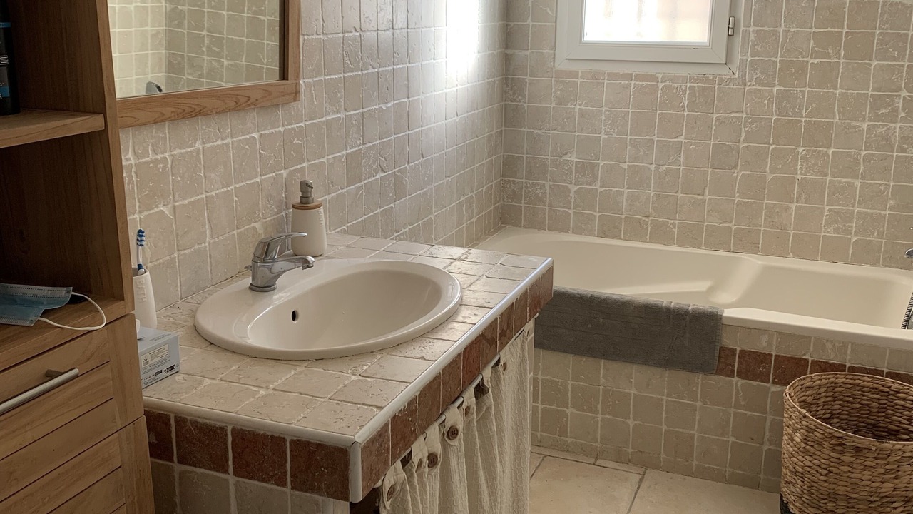 Photo of Bathroom in Les Baumettes
