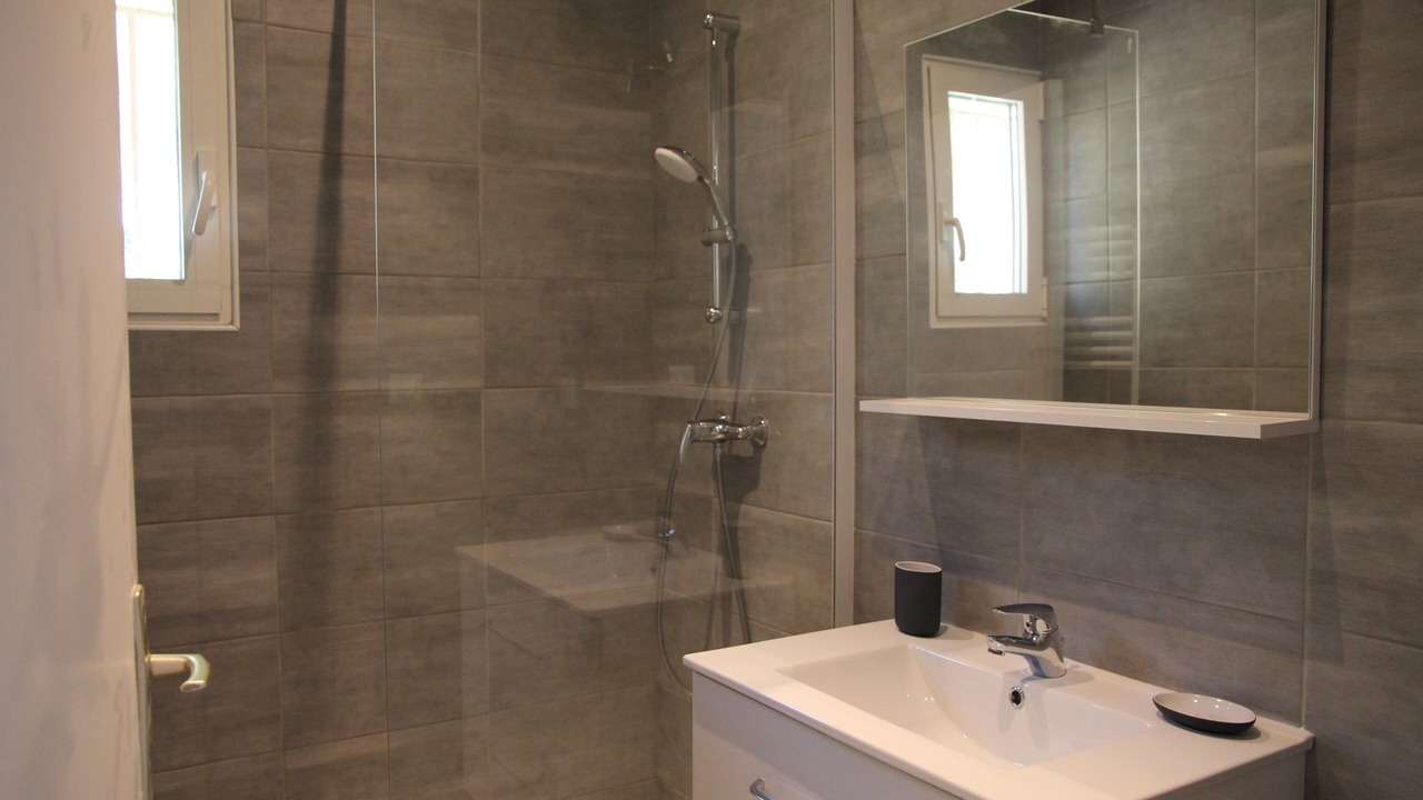 Photo of Bathroom in La Londe-les-Maures