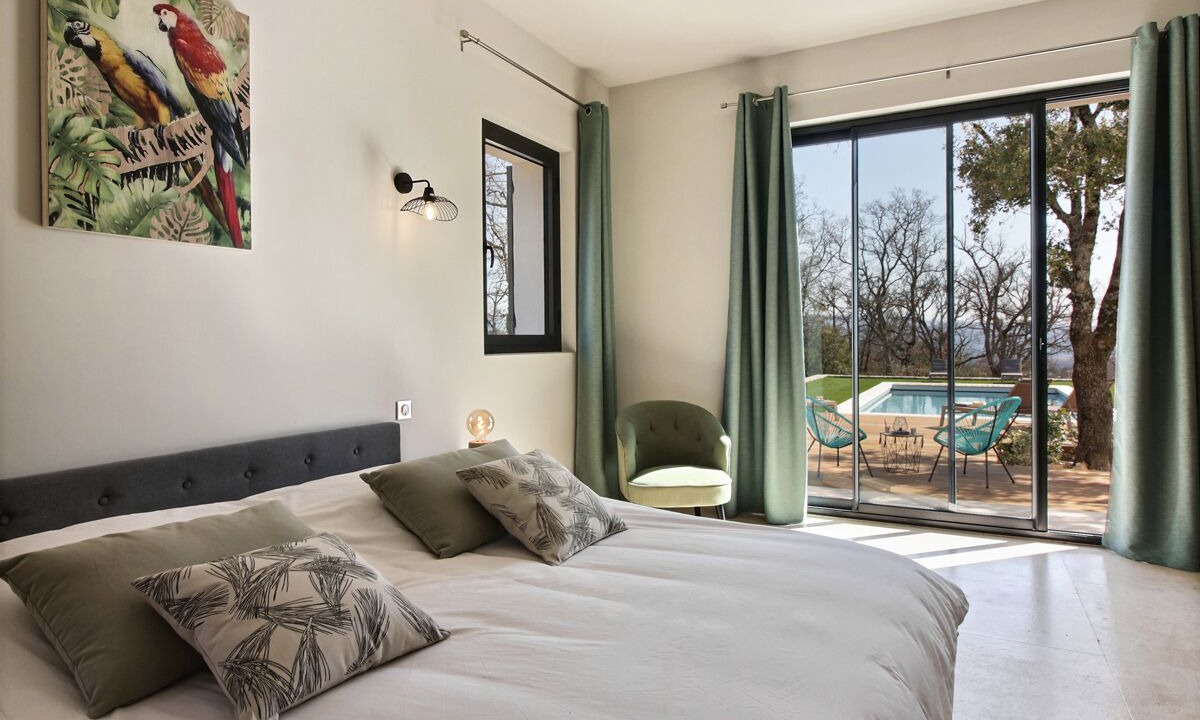 Photo of Bedroom in Saint-Saturnin-les-Apt