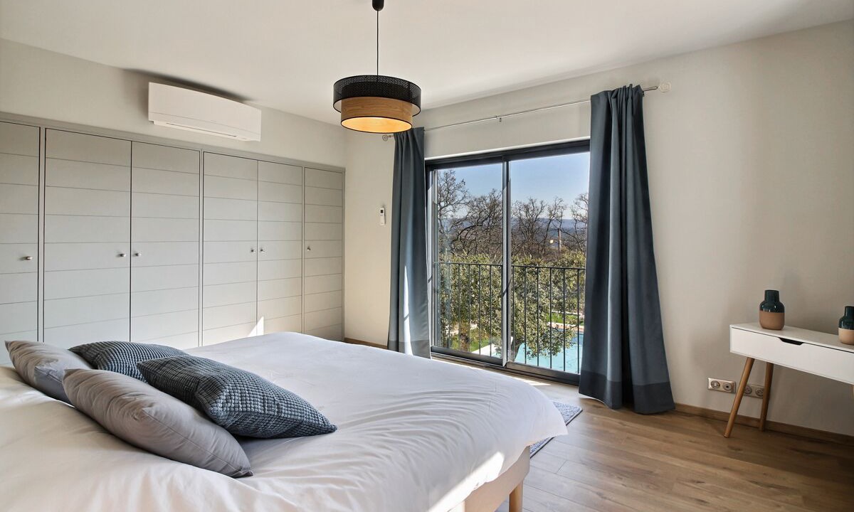 Photo of Bedroom in Saint-Saturnin-les-Apt