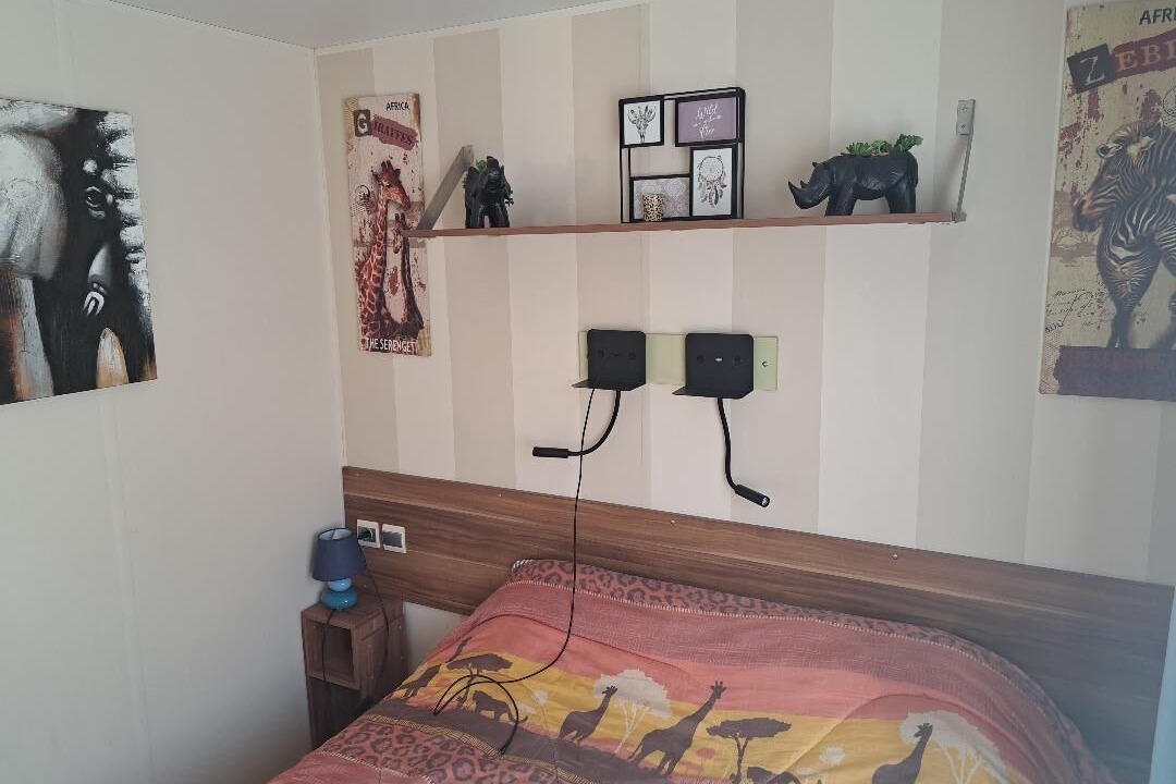 Photo of Bedroom in La Roque-d'Antheron