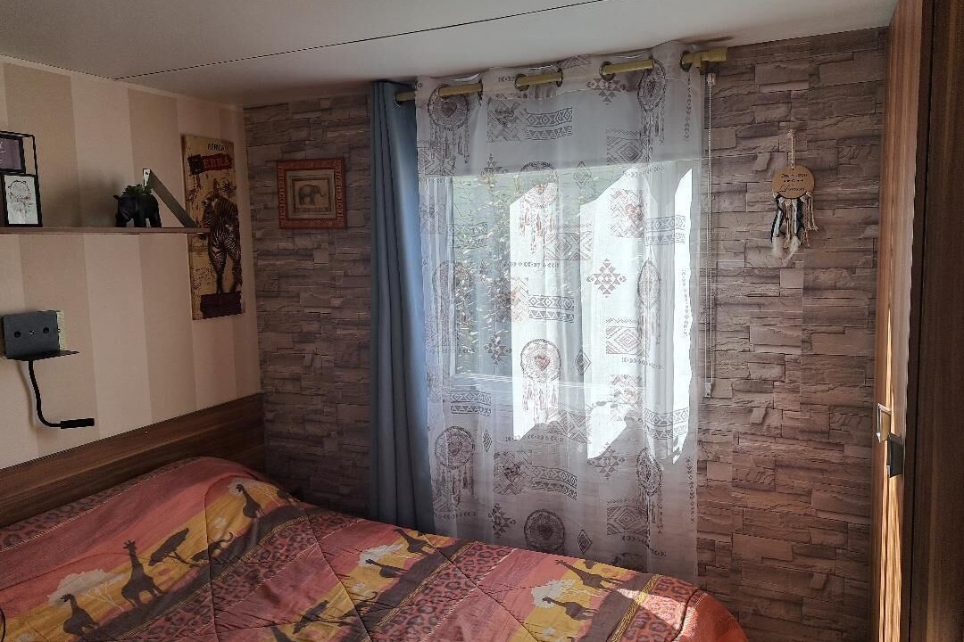 Photo of Bedroom in La Roque-d'Antheron