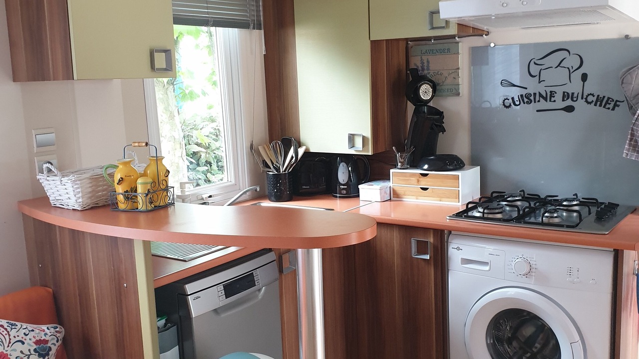 Photo of Kitchen in La Roque-d'Antheron