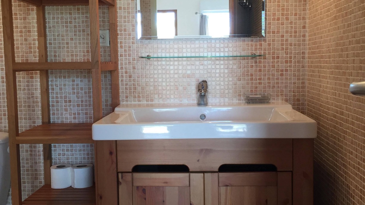 Photo of Bathroom in Curbans
