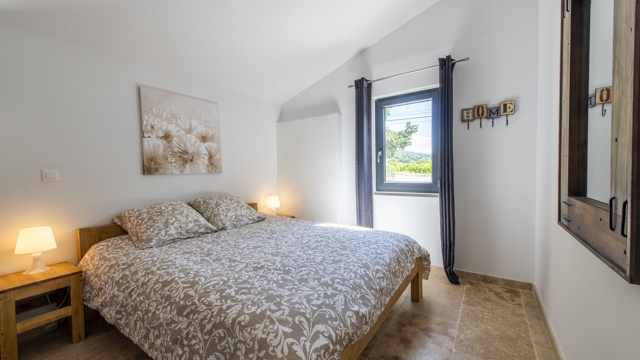 Photo of Bedroom in Vaison-la-Romaine