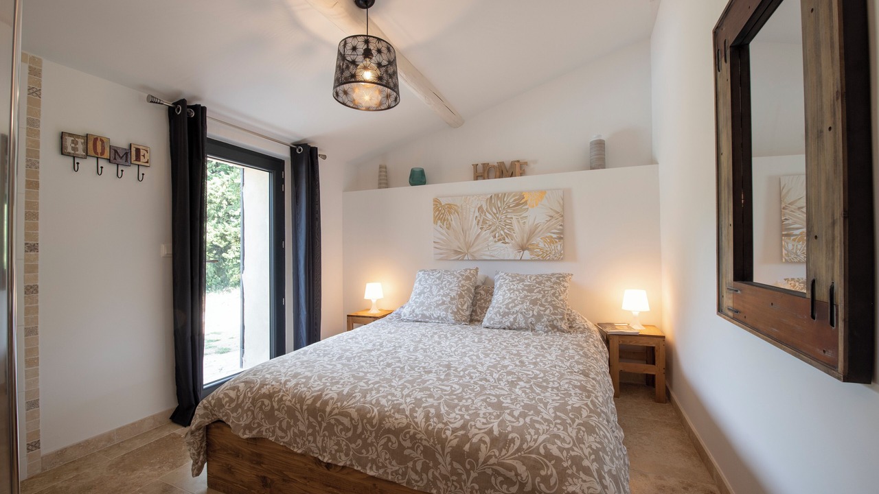 Photo of Bedroom in Vaison-la-Romaine