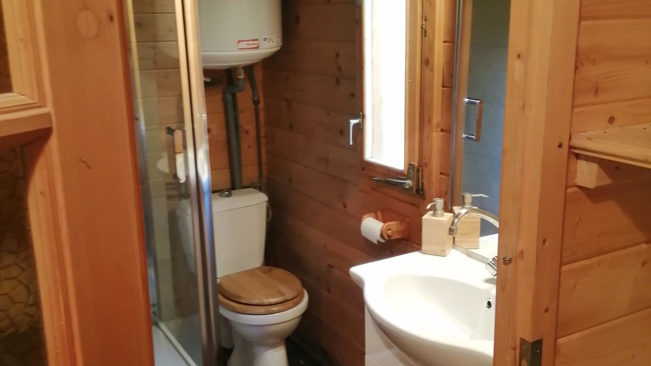 Photo of Bathroom in Simiane-la-Rotonde