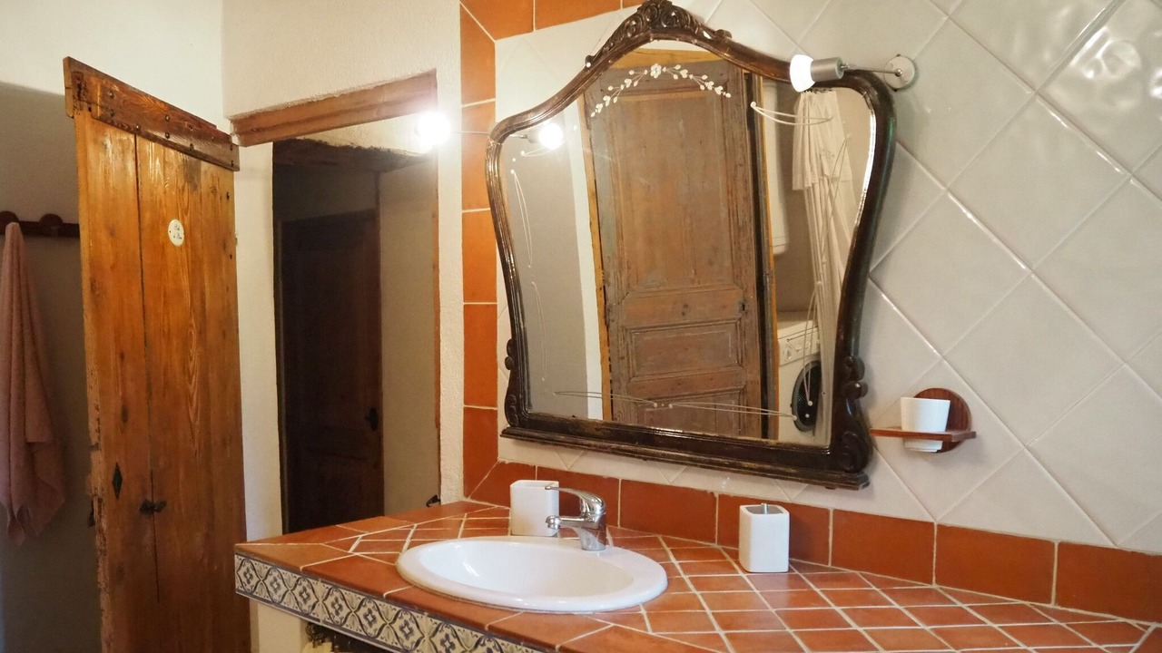 Photo of Bathroom in Noves