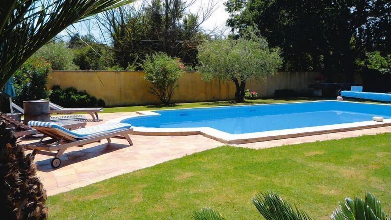 Photo of Outdoor in Noves