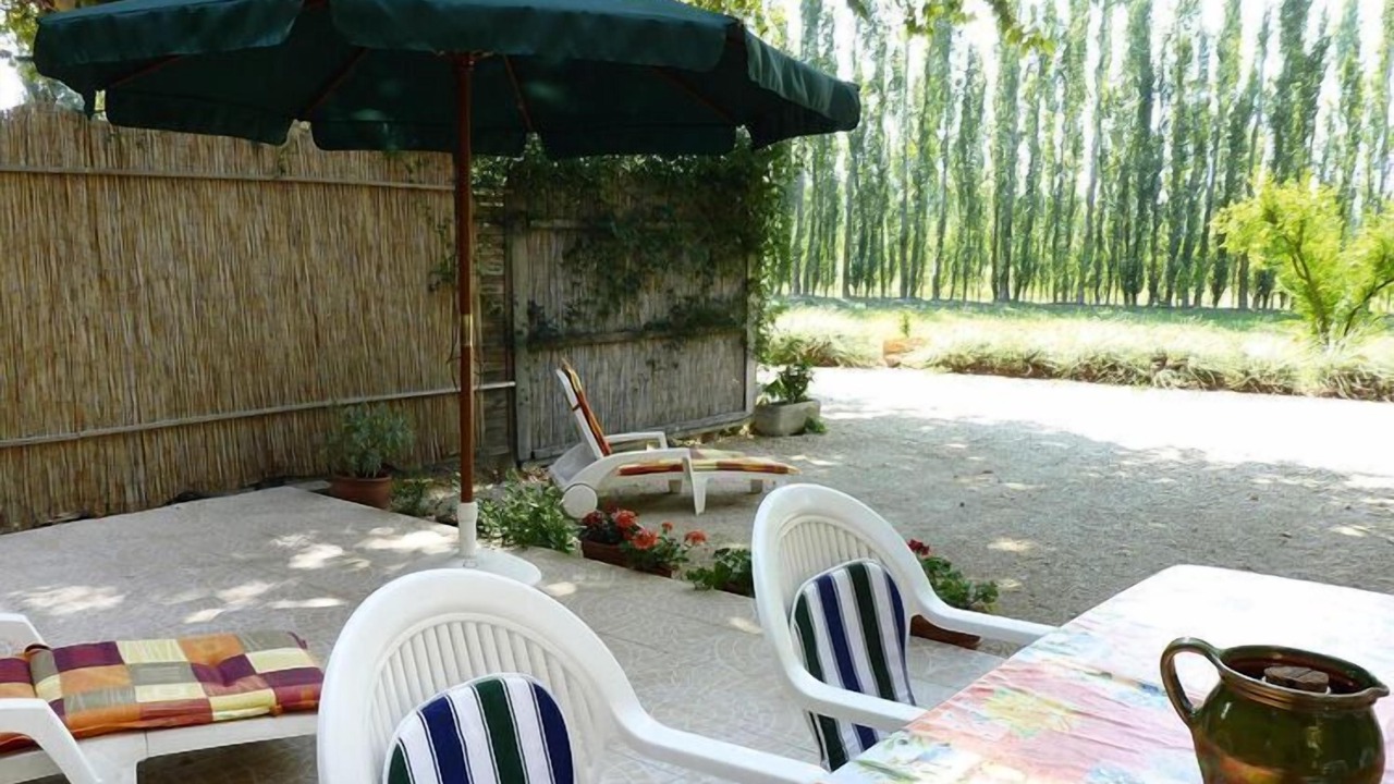 Photo of Others in Beaucaire