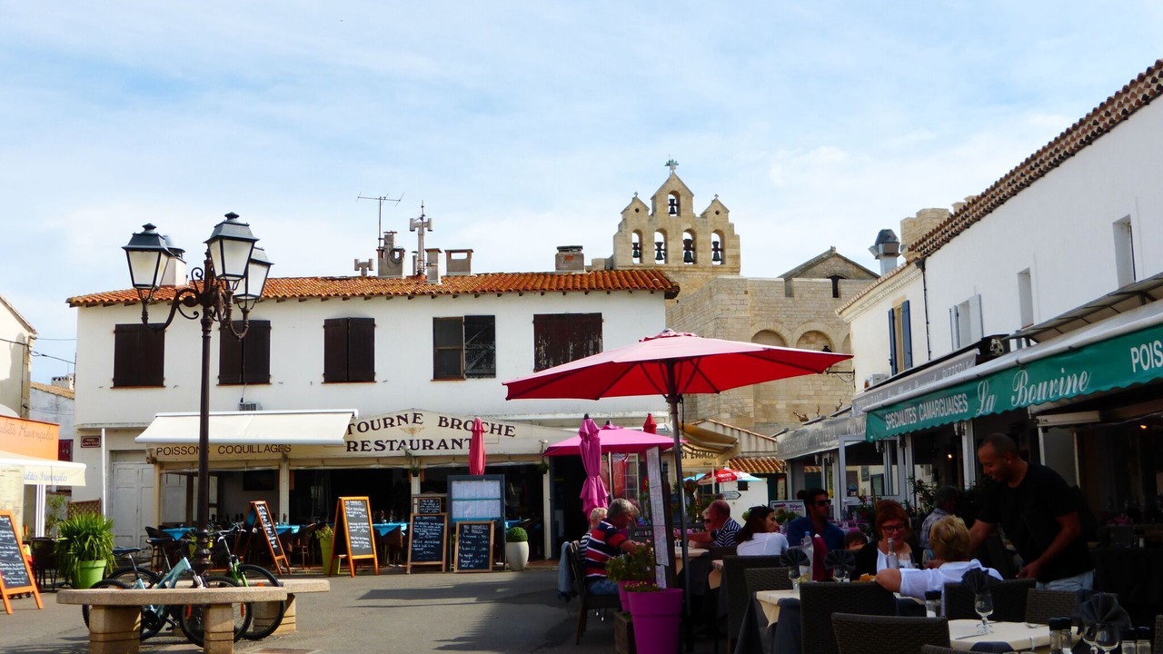 Photo of Others in Beaucaire