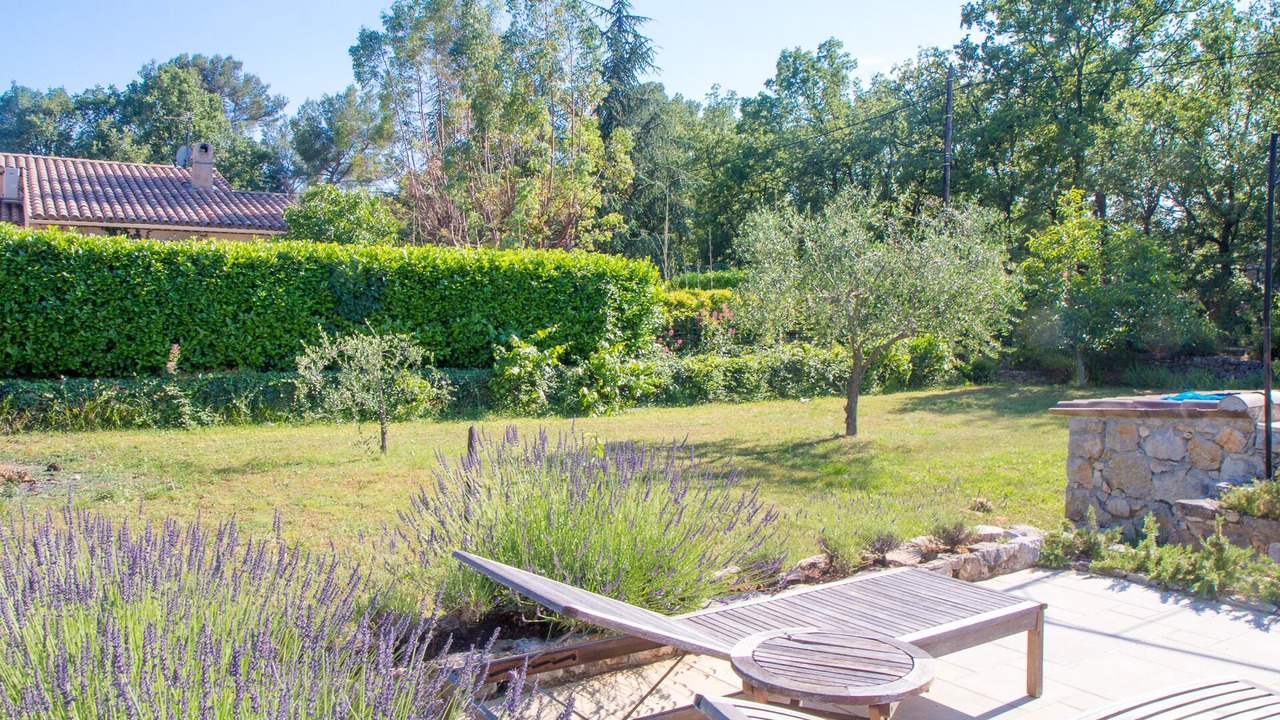 Photo of Outdoor in Saint-Cezaire-sur-Siagne