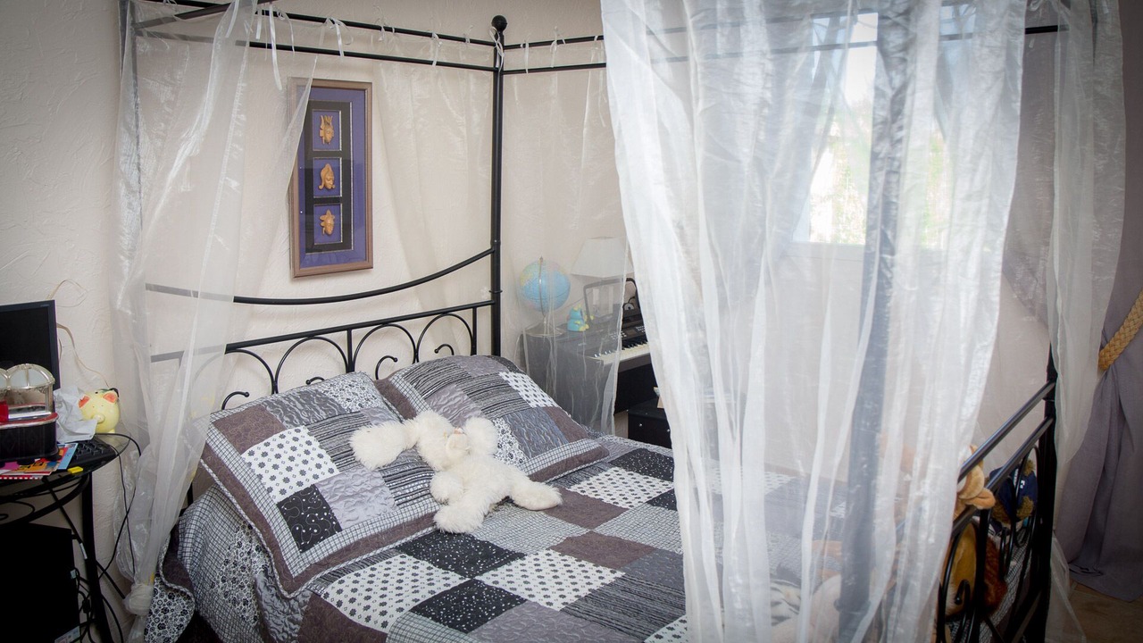 Photo of Bedroom in Saint-Cezaire-sur-Siagne