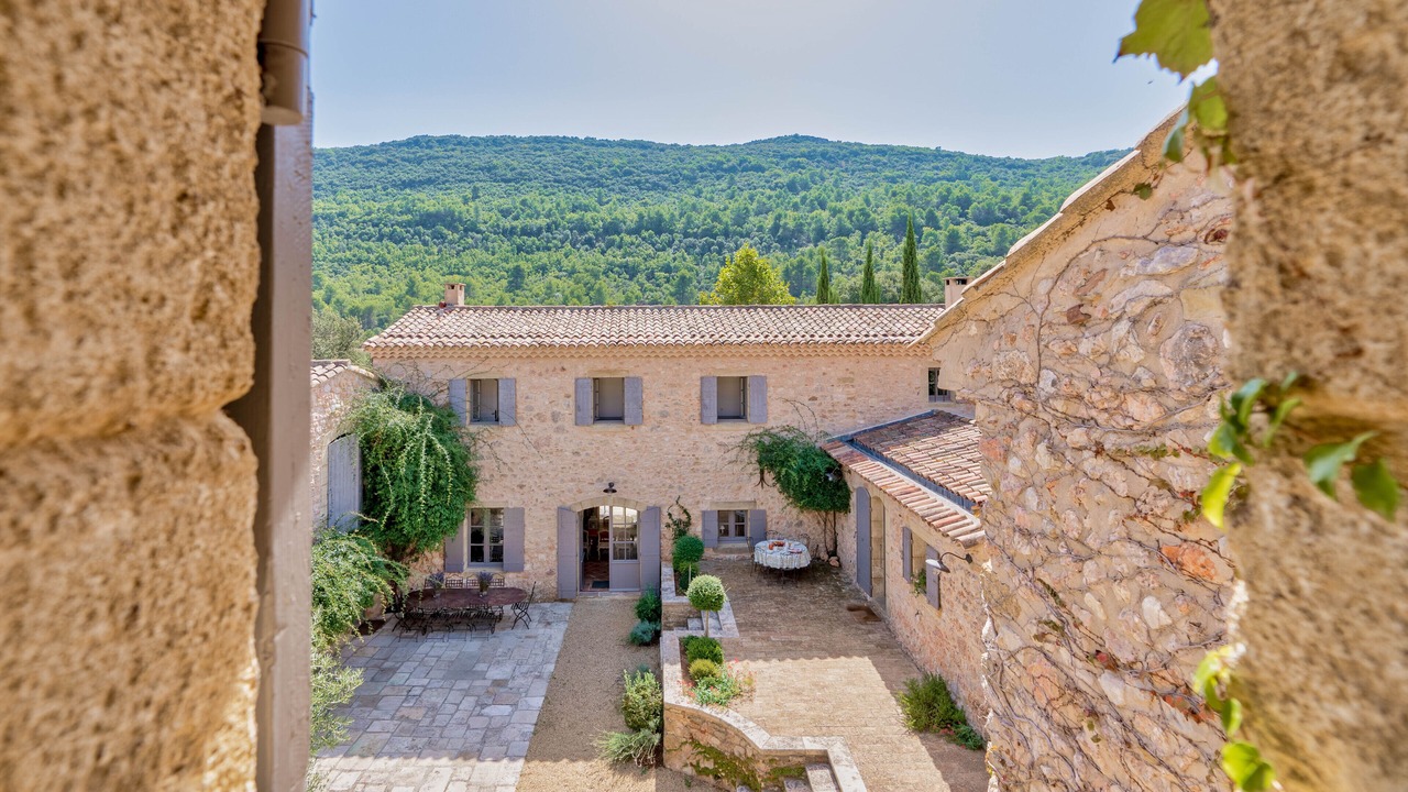 Photo of Patio Balcony in Jouques