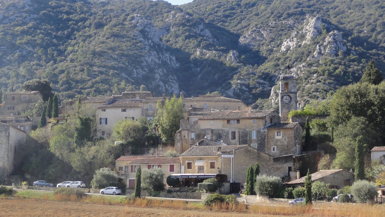 Photo of Outdoor in Maubec