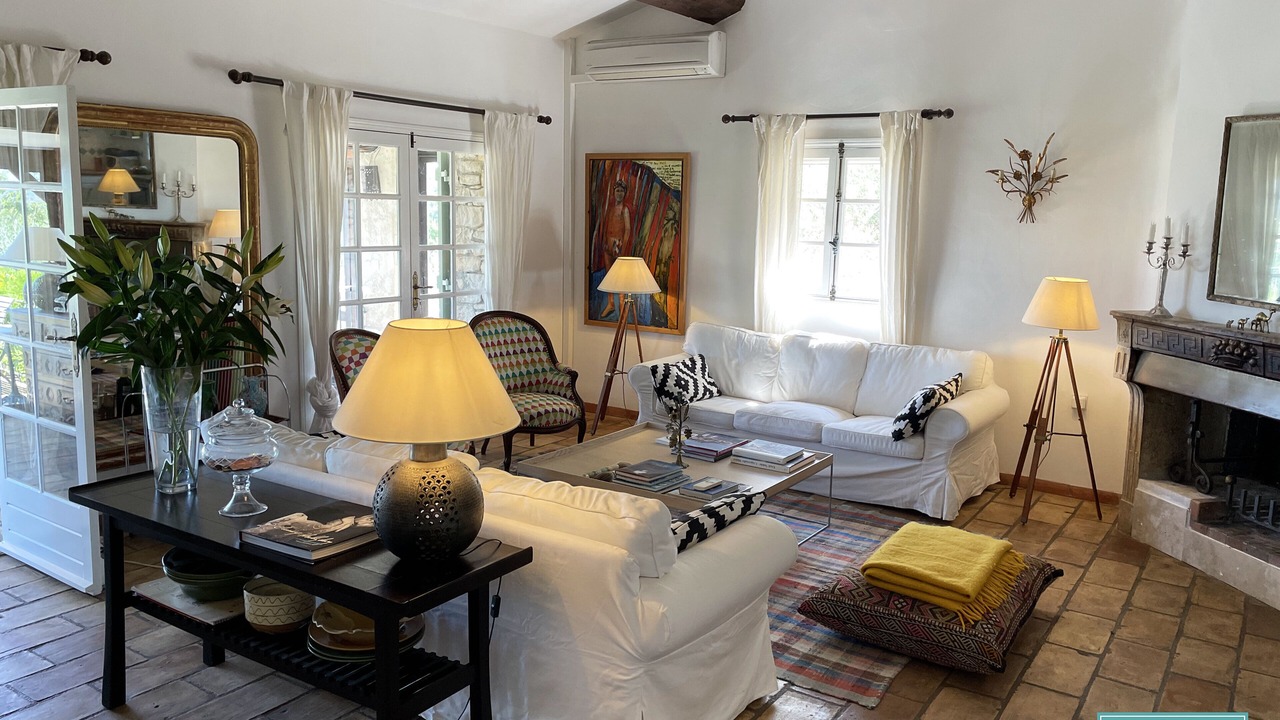 Photo of Livingroom in Callas
