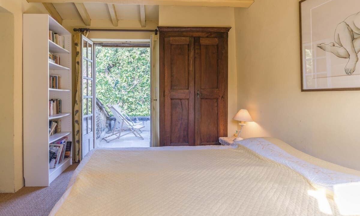 Photo of Bedroom in Saignon