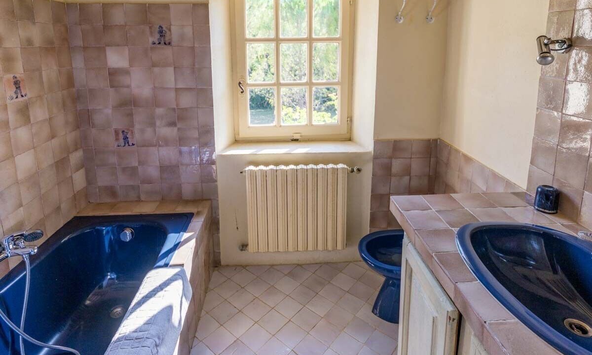 Photo of Bathroom in Saignon