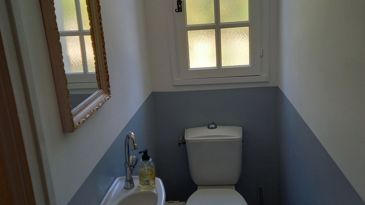 Photo of Bathroom in Saint-Martin-de-Castillon