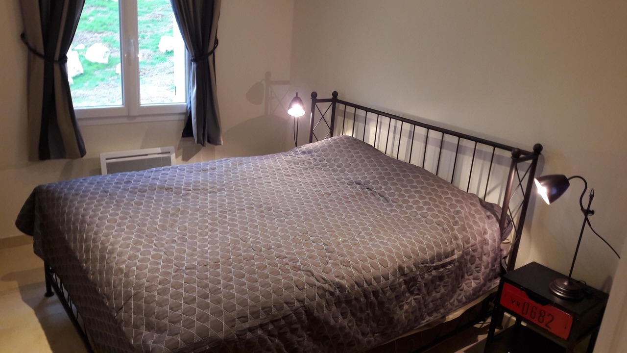 Photo of Bedroom in Plaisians