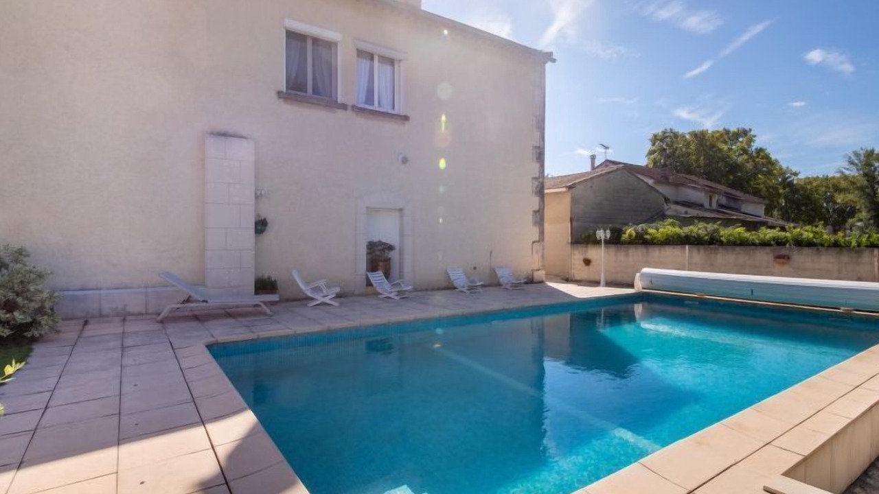 Photo of Outdoor in Noves
