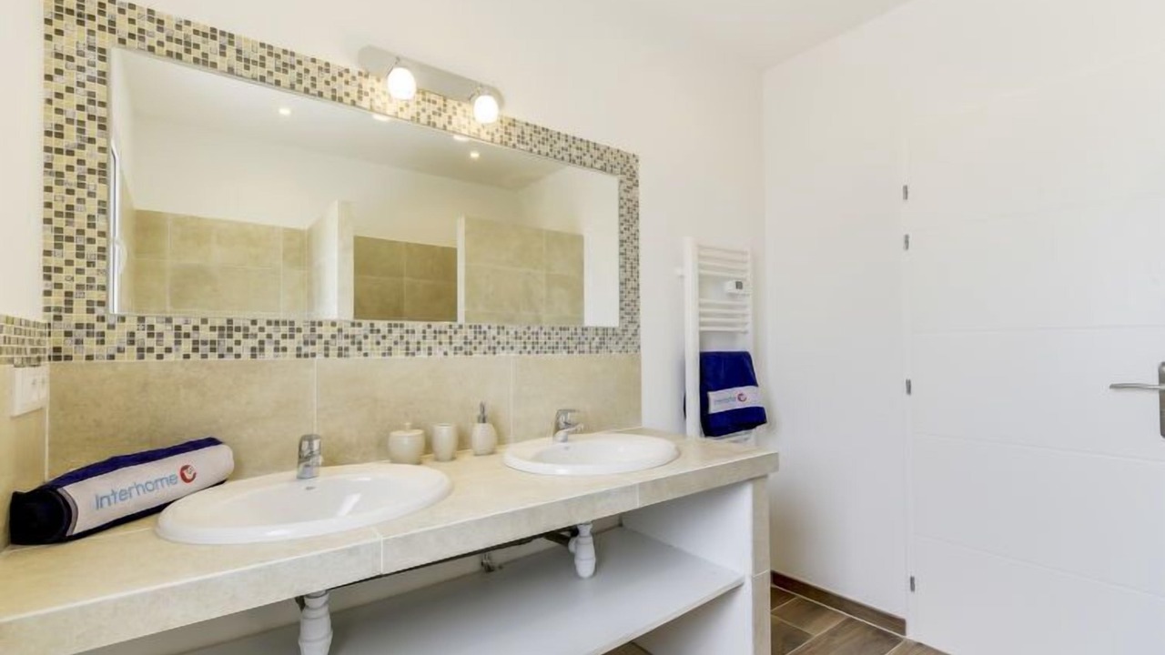 Photo of Bathroom in Cogolin