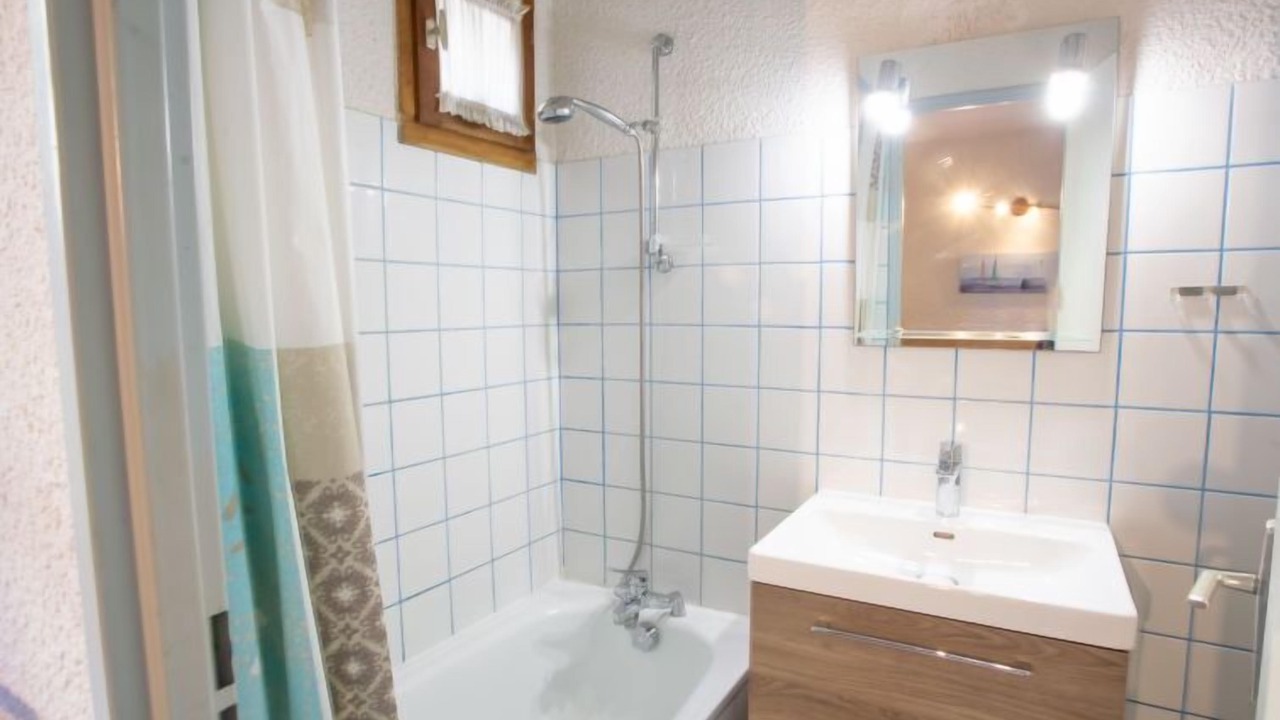 Photo of Bathroom in La Londe-les-Maures
