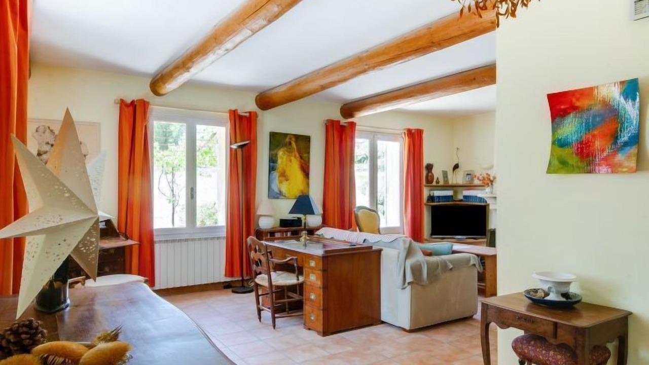 Photo of Livingroom in Saint-Martin-de-Castillon