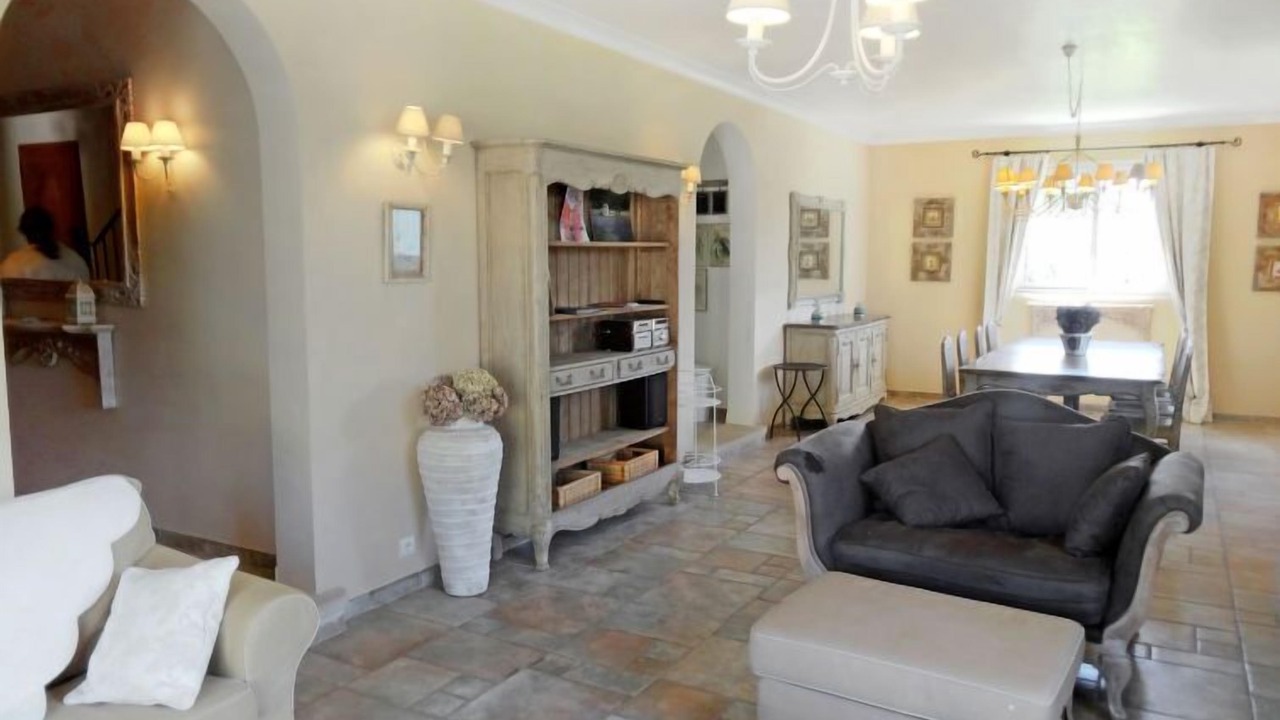 Photo of Livingroom in Velleron