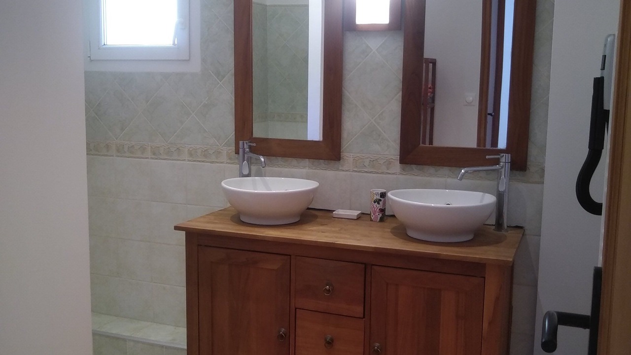 Photo of Bathroom in Istres
