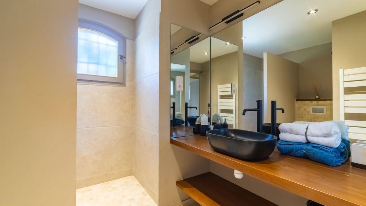 Photo of Bathroom in Bormes-Les-Mimosas