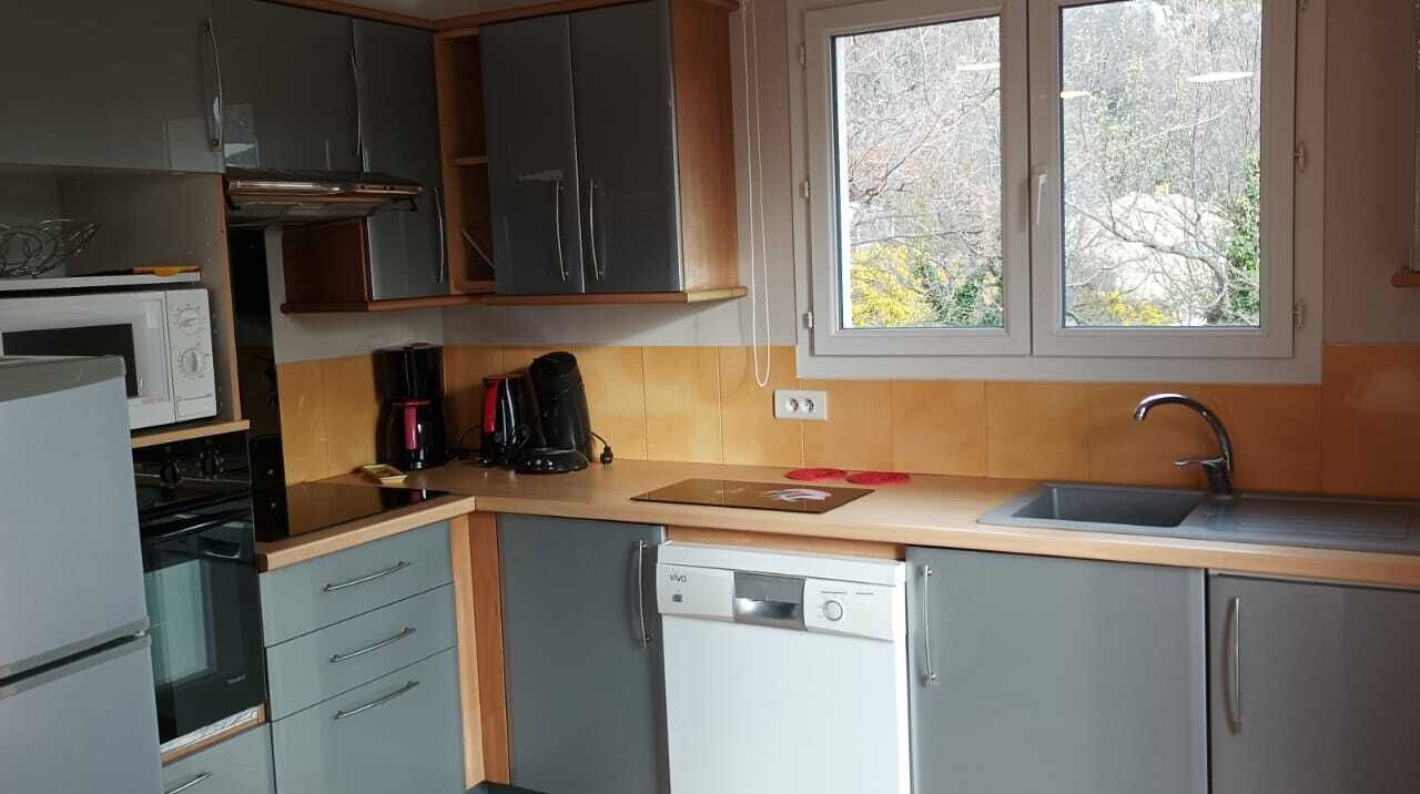 Photo of Kitchen in Bauduen