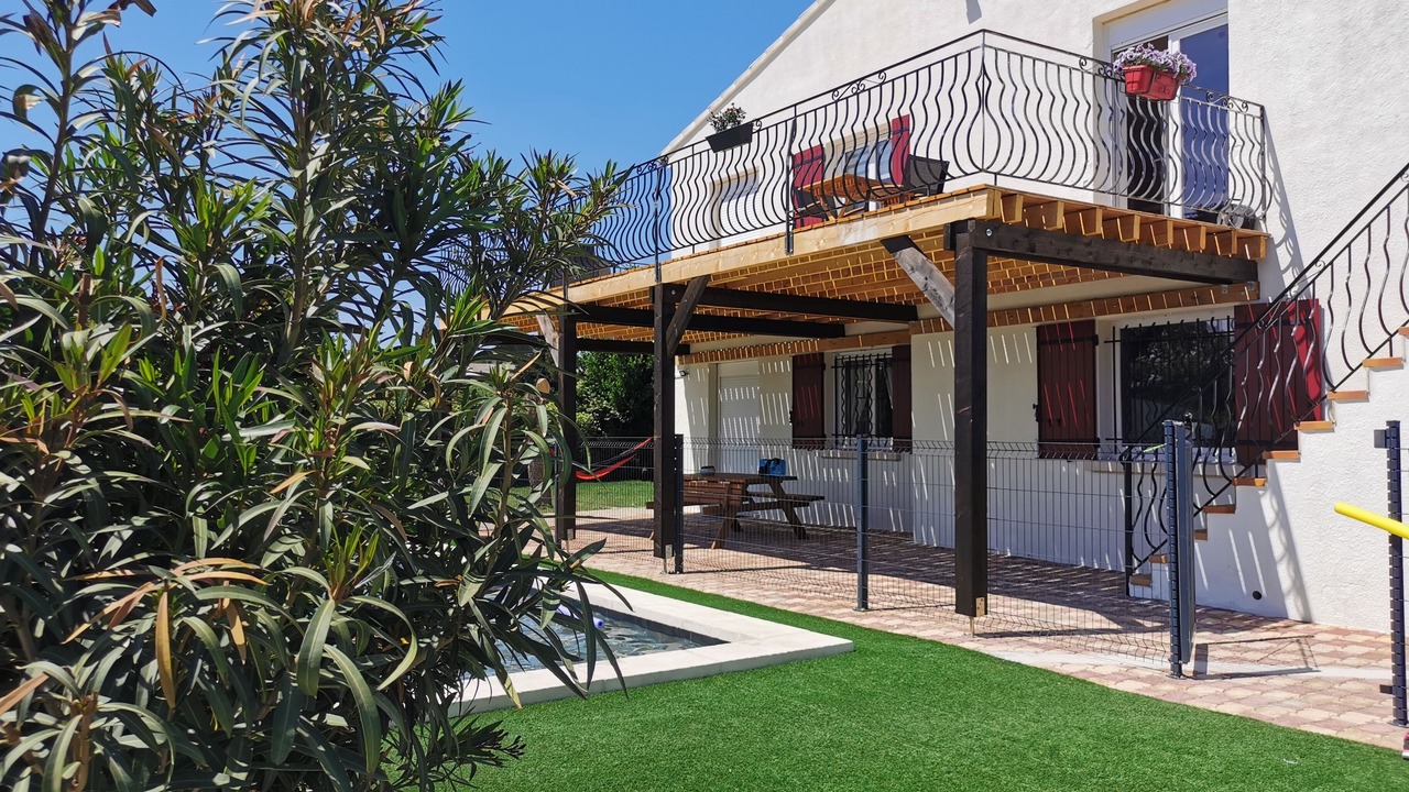 Photo of Patio Balcony in Courthezon
